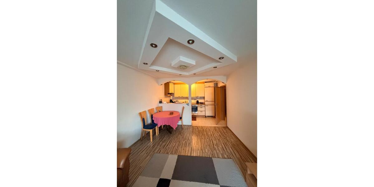 Erdgeschoßwohnung Umkirch - 4 Zimmer, 85 m&sup2;, 300&euro; | Angebot:25447004