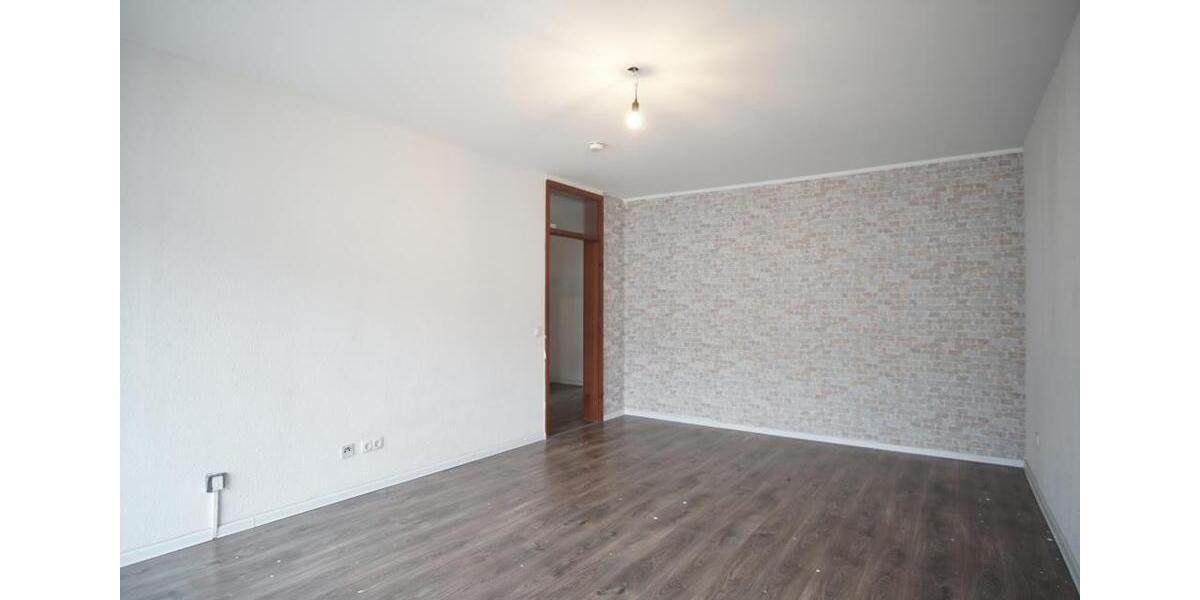 Erdgeschoßwohnung Essen Stadtbezirk VI - 4 Zimmer, 98 m&sup2;, 830&euro; | Angebot:24689419