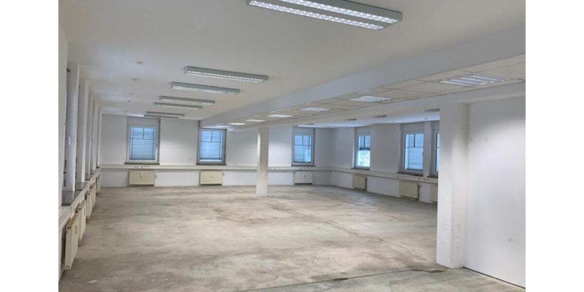 Gewerbeobjekt Halberstadt - 1.300&euro; | Angebot:24704830