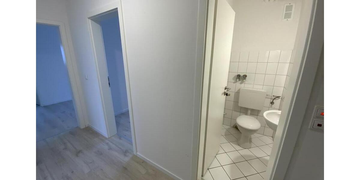 Etagenwohnung Gütersloh - 3 Zimmer, 76 m&sup2;, 629&euro; | Angebot:25962698