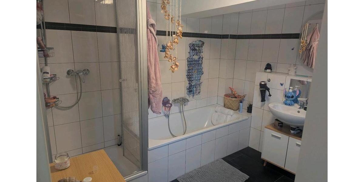 Reihenhaus Übach-Palenberg Palenberg - 5.5 Zimmer, 150 m&sup2;, 1.400&euro; | Angebot:25358177