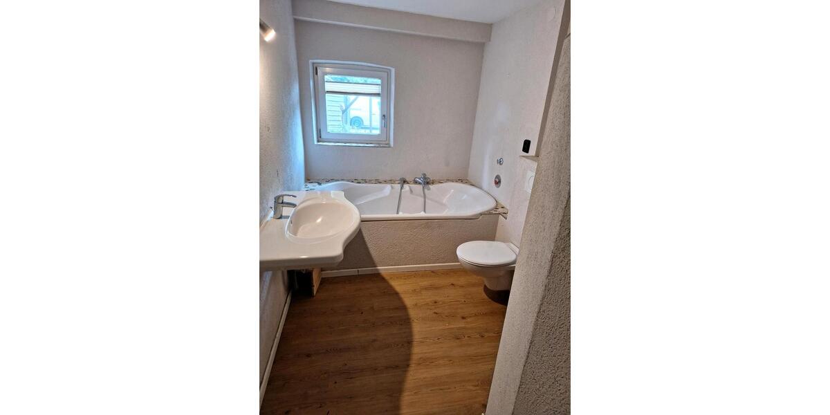 Erdgeschoßwohnung Seevetal Holtorfsloh - 3 Zimmer, 98 m&sup2;, 1.350&euro; | Angebot:24851322