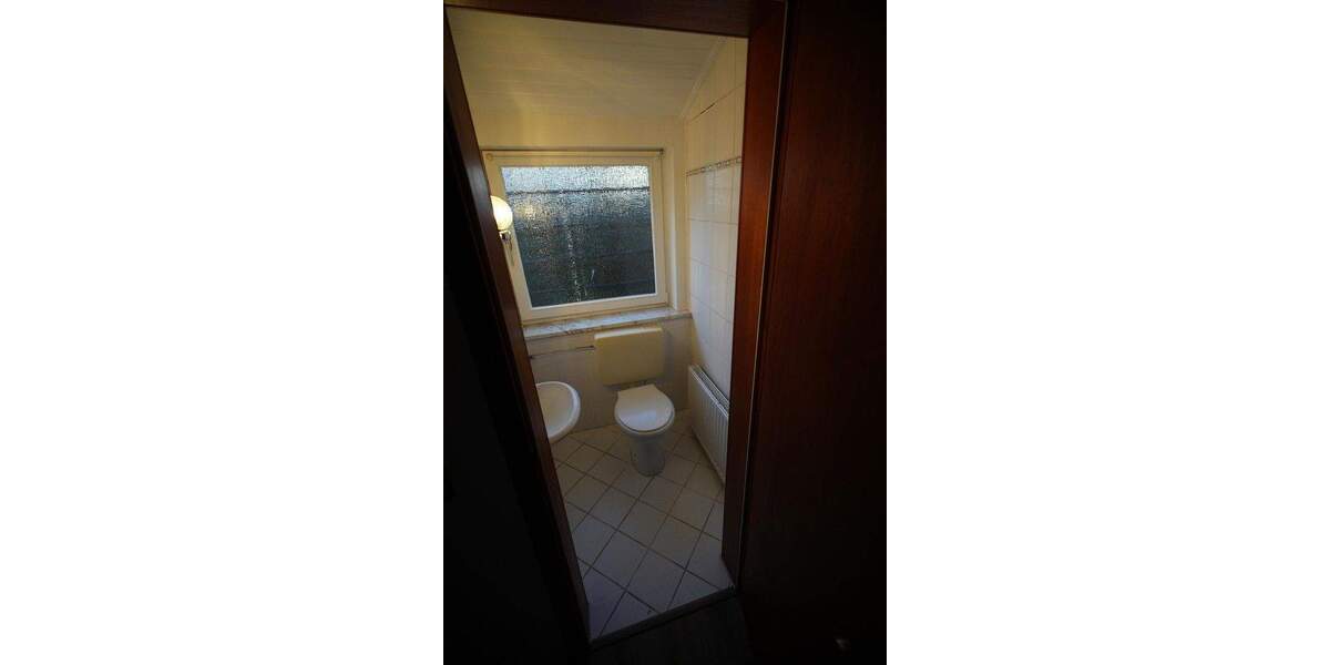 Einfamilienhaus Bad Salzuflen Innenstadt - 3 Zimmer, 135 m&sup2;, 1.390&euro; | Angebot:25539064