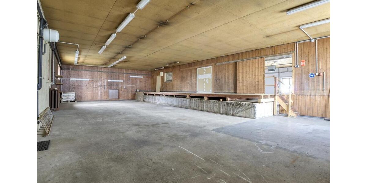 Gewerbeobjekt Stuhr - 2.400&euro; | Angebot:24529415