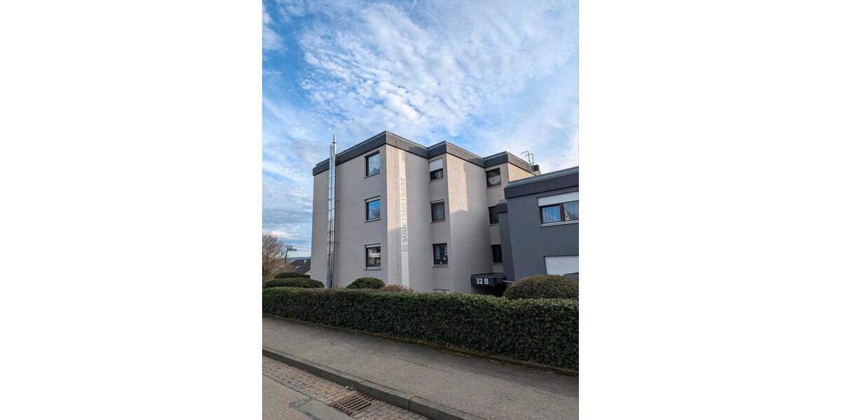 Erdgeschoßwohnung Göppingen Faurndau - 2 Zimmer, 81 m&sup2;, 1.110&euro; | Angebot:25403643