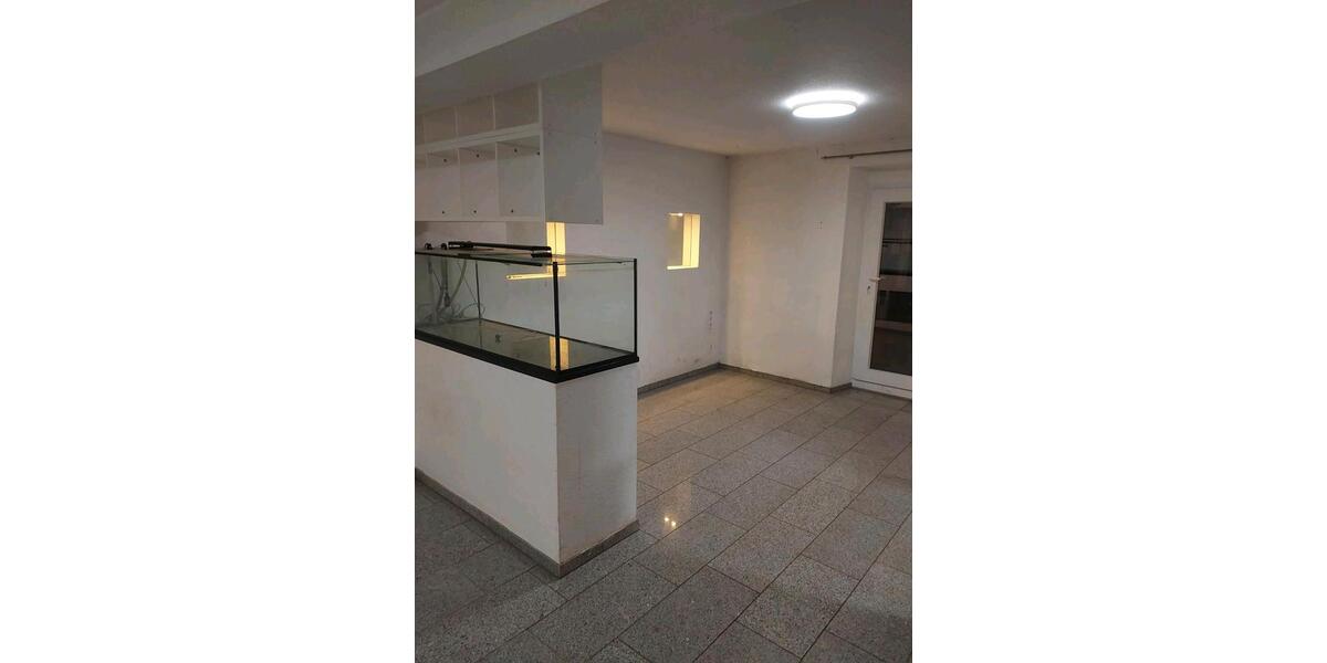 Maisonettenwohnung Üttfeld - 7 Zimmer, 140 m&sup2;, 1.150&euro; | Angebot:25820948