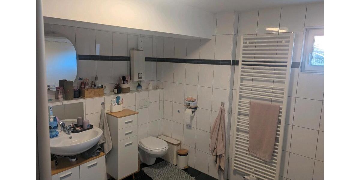 Reihenhaus Übach-Palenberg Palenberg - 5.5 Zimmer, 150 m&sup2;, 1.400&euro; | Angebot:25358177