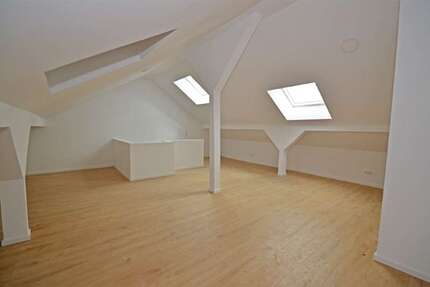 Wohnung zum Mieten in Wesseling 1.150 € 106 m²