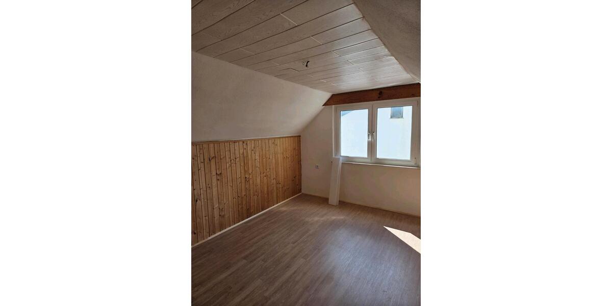 Einfamilienhaus Gräfenhainichen - 4 Zimmer, 100 m&sup2;, 1.000&euro; | Angebot:26705719