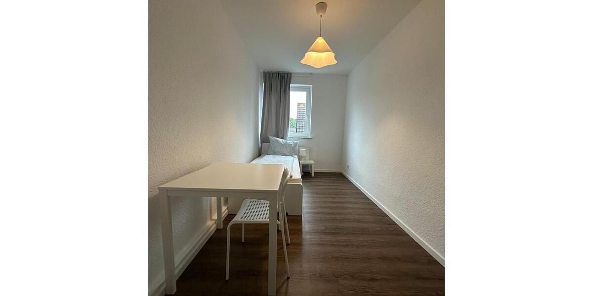 Wohnen auf Zeit Marl - 10 Zimmer, 200 m&sup2;, 15&euro; | Angebot:22491889