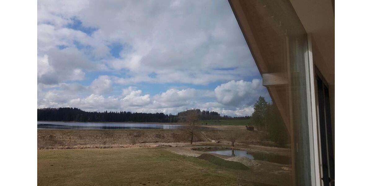 Dachgeschoßwohnung Füssen - 1 Zimmer, 100 m&sup2;, 1.250&euro; | Angebot:25542966