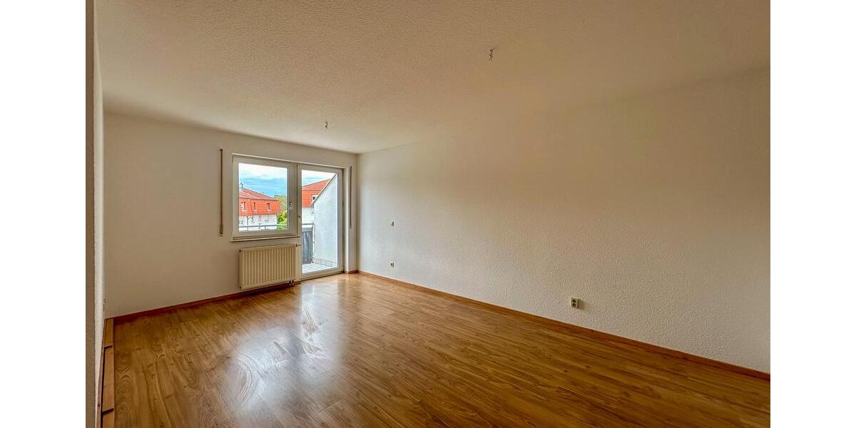 Dachgeschoßwohnung Naumburg (Saale) - 2 Zimmer, 59 m&sup2;, 430&euro; | Angebot:24954278
