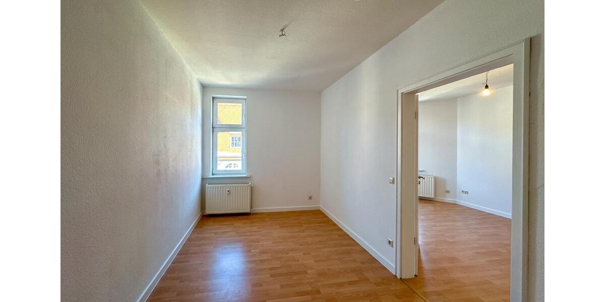 Dachgeschoßwohnung Magdeburg Leipziger Straße - 2 Zimmer, 62 m&sup2;, 434&euro; | Angebot:26587405