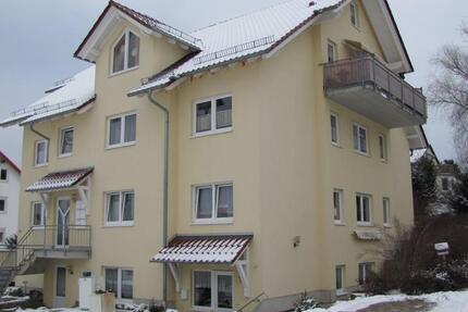 Zierenberg- DG - 3 Zimmer, Küche, Bad und Balkon 3 zimmer