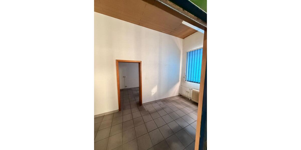 Gewerbeobjekt Remscheid Lüttringhausen - 3.100&euro; | Angebot:24773843