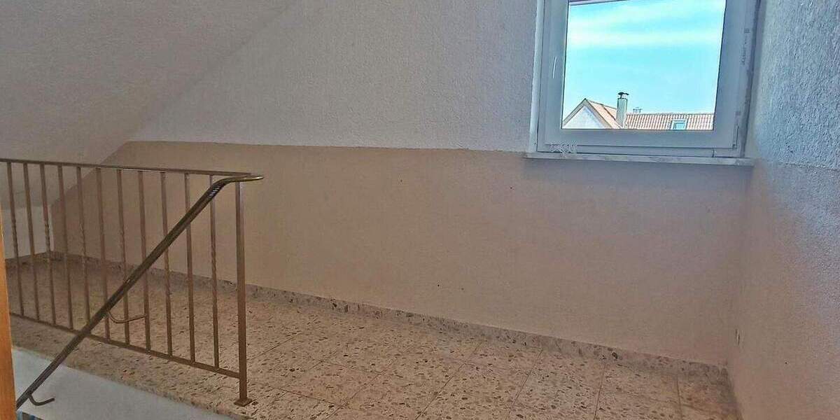 Etagenwohnung Kirchardt Berwangen - 3 Zimmer, 79 m&sup2;, 820&euro; | Angebot:25067600