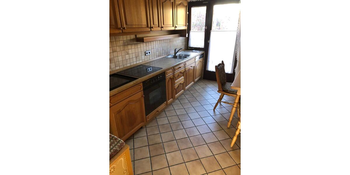 Möblierte Monteurwohnung und Einzelzimmer zu vermieten 5 zimmer