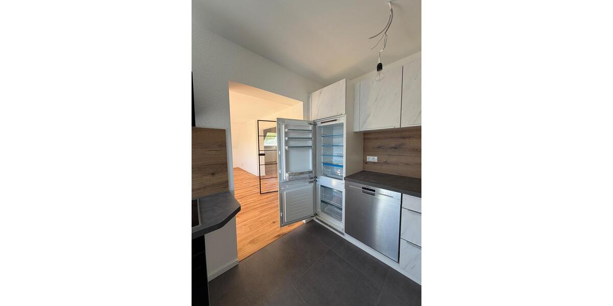 Dachgeschoßwohnung Meißner - 4 Zimmer, 97 m&sup2;, 780&euro; | Angebot:26348423