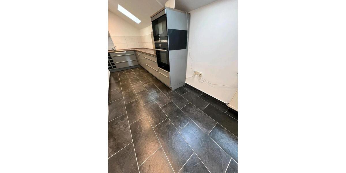 Wohnen auf Zeit Weener - 7 Zimmer, 160 m&sup2;, 3.000&euro; | Angebot:24878069