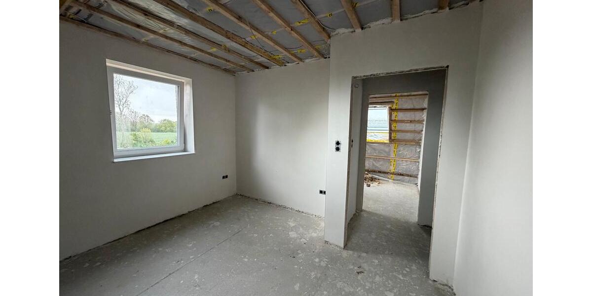 Erdgeschoßwohnung Nordhastedt - 4 Zimmer, 170 m&sup2;, 1.500&euro; | Angebot:24937947