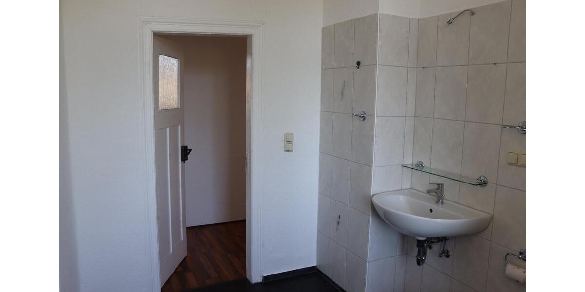 Etagenwohnung Mühlhausen (Thüringen) - 3 Zimmer, 100 m&sup2;, 595&euro; | Angebot:26380933