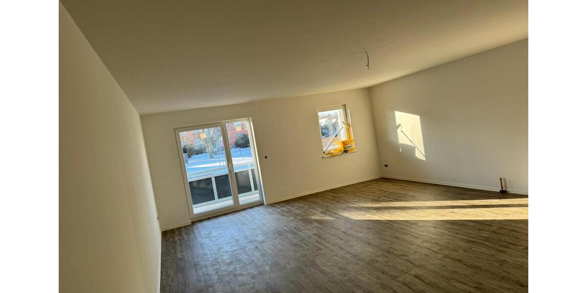 Etagenwohnung Mirow - 2 Zimmer, 70 m&sup2;, 10&euro; | Angebot:26455069