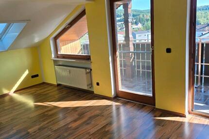 Wohnung Oberviechtach - 4 Zimmer, 78 m&sup2;, 550&euro; | Angebot:27535083