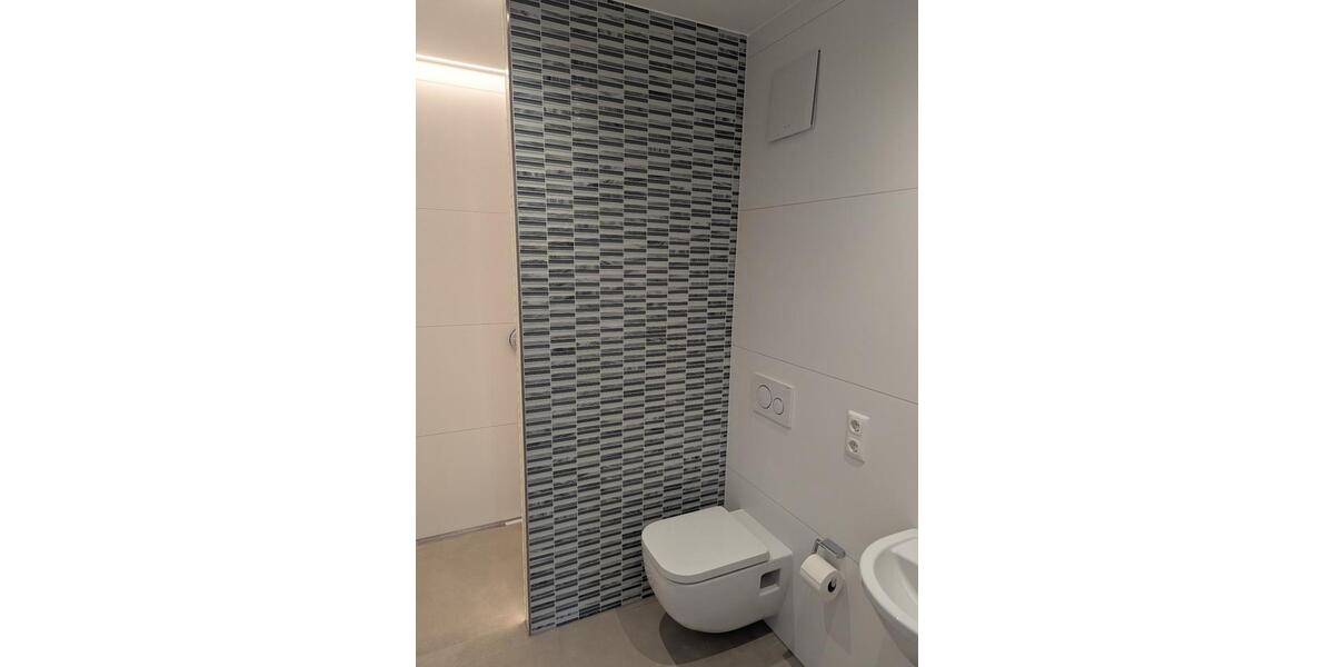 Erdgeschoßwohnung Sulzfeld - 3 Zimmer, 108 m&sup2;, 850&euro; | Angebot:24354371