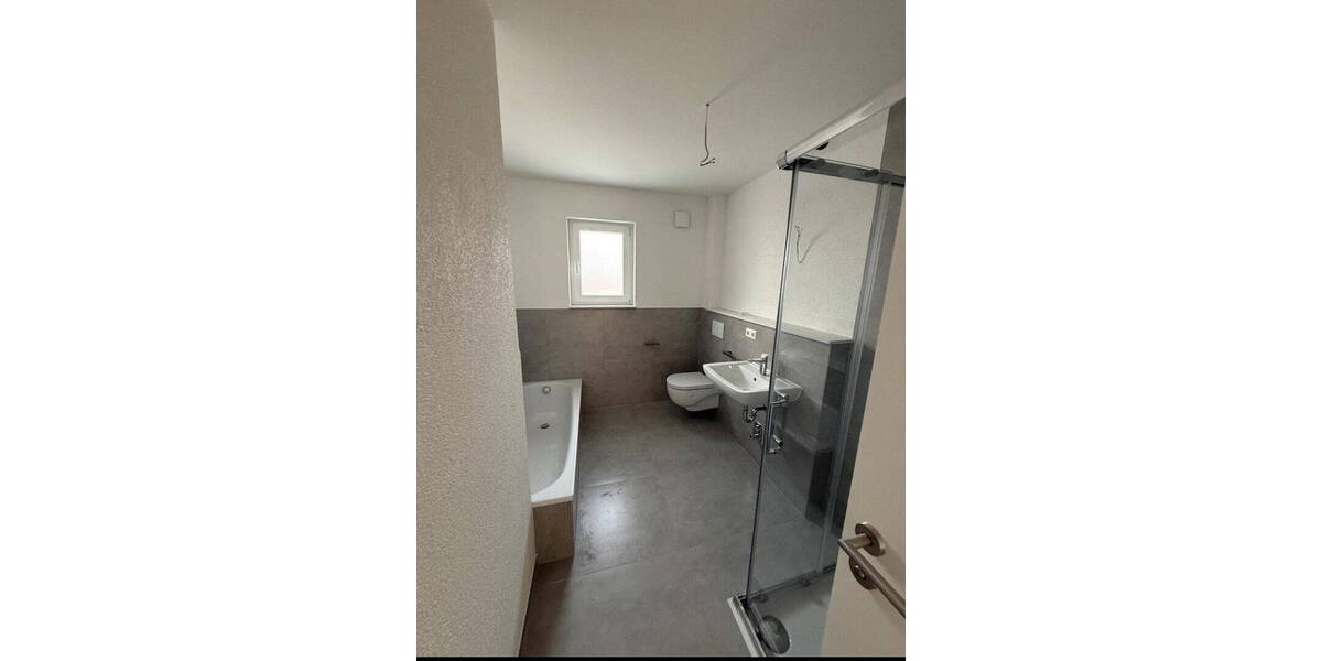Etagenwohnung Crailsheim - 3 Zimmer, 99 m&sup2;, 1.170&euro; | Angebot:26203888