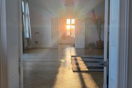 Wohnung Potsdam - 3 Zimmer, 130 m&sup2;, 1.900&euro; | Angebot:26587610