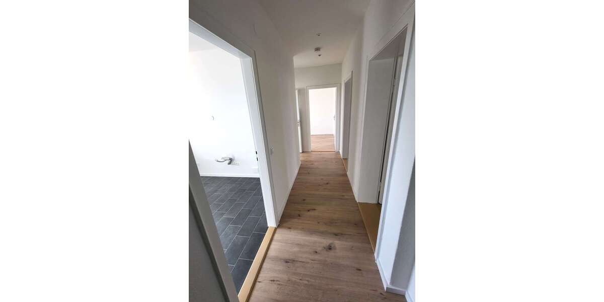Etagenwohnung Wolfsburg - 3 Zimmer, 61 m&sup2;, 575&euro; | Angebot:25279531