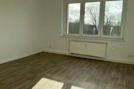 Wohnung Dessau-Roßlau Roßlau - 1 Zimmer, 27 m&sup2;, 271&euro; | Angebot:27020387