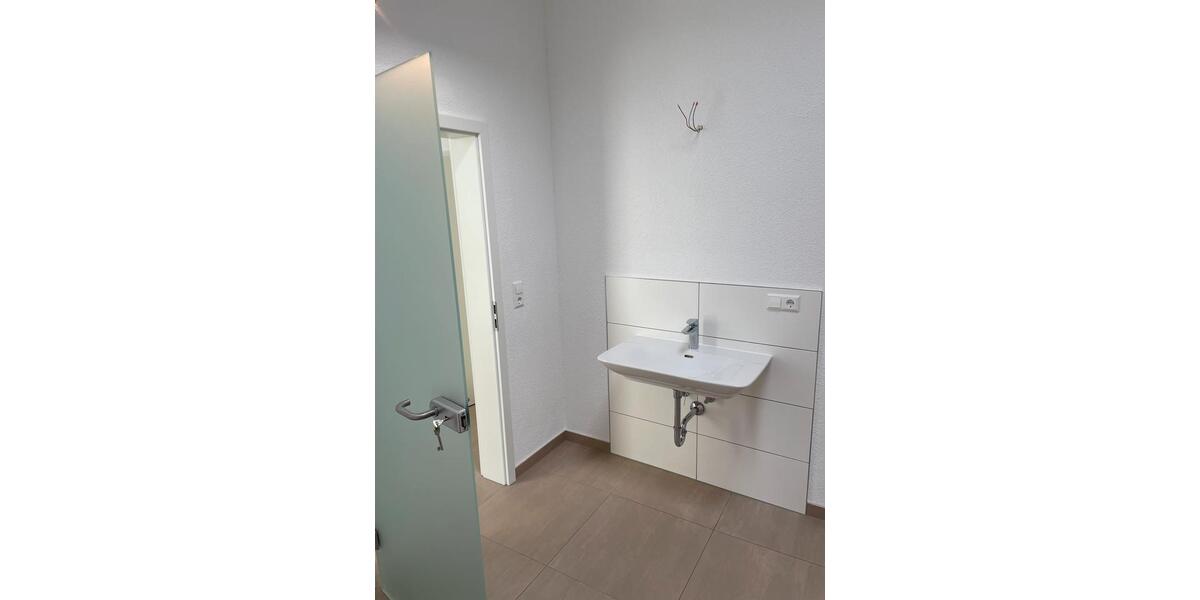 Etagenwohnung Pirmasens Fehrbach - 2 Zimmer, 80 m&sup2;, 590&euro; | Angebot:24353587