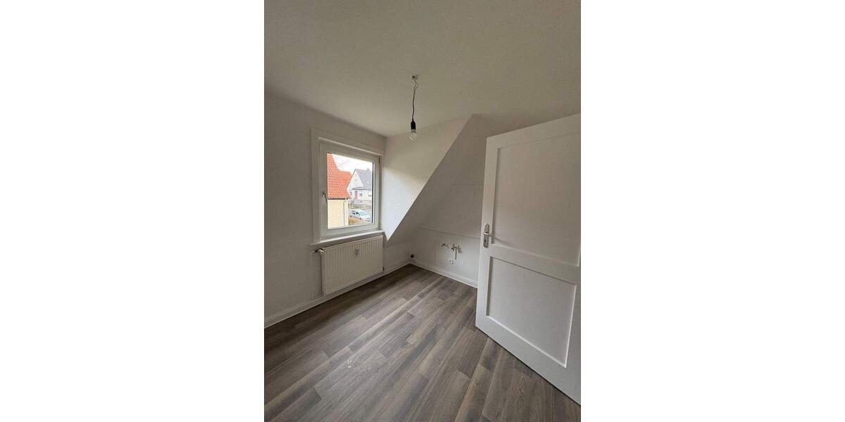 Etagenwohnung Bad Gandersheim Wrescherode - 3 Zimmer, 54 m&sup2;, 350&euro; | Angebot:25770400