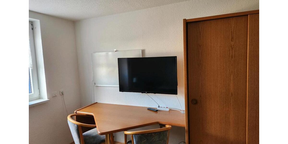 Wohnen auf Zeit Rosenberg - 10 Zimmer, 100 m&sup2;, 25&euro; | Angebot:23082906