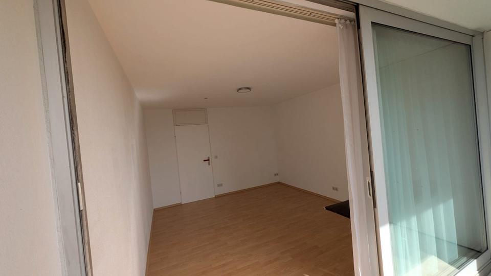 Etagenwohnung Neu-Ulm Ludwigsfeld - 3 Zimmer, 84 m&sup2;, 950&euro; | Angebot:26706103