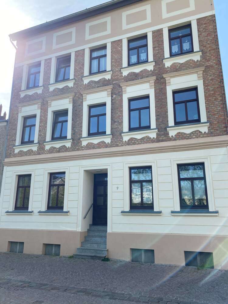 Wohnung zum Mieten in Demmin 250 € 34.48 m²