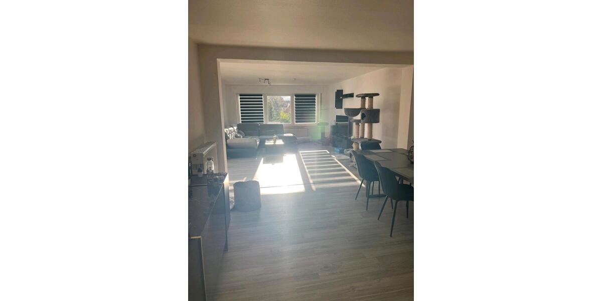 Erdgeschoßwohnung Aerzen - 3 Zimmer, 127 m&sup2;, 850&euro; | Angebot:25080269