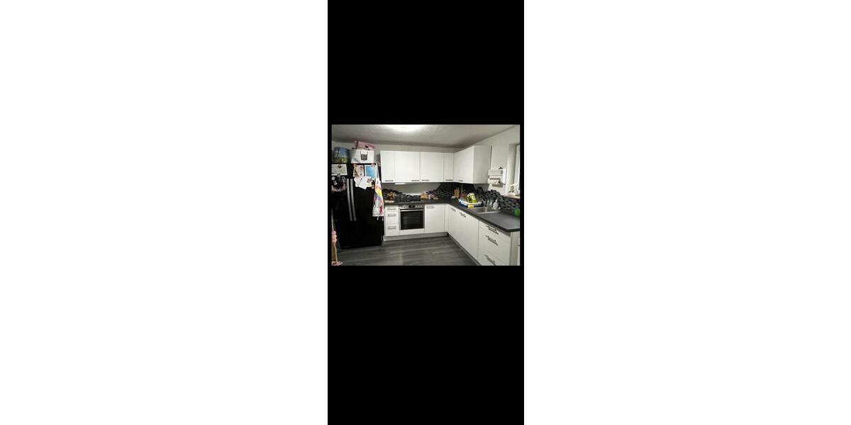 Etagenwohnung Lichtenwald - 4 Zimmer, 120 m&sup2;, 1.350&euro; | Angebot:26565514