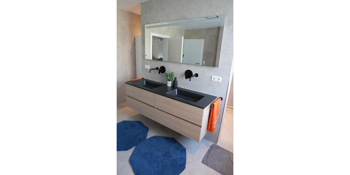 Erdgeschoßwohnung Senden - 5 Zimmer, 235 m&sup2;, 2.000&euro; | Angebot:26238600