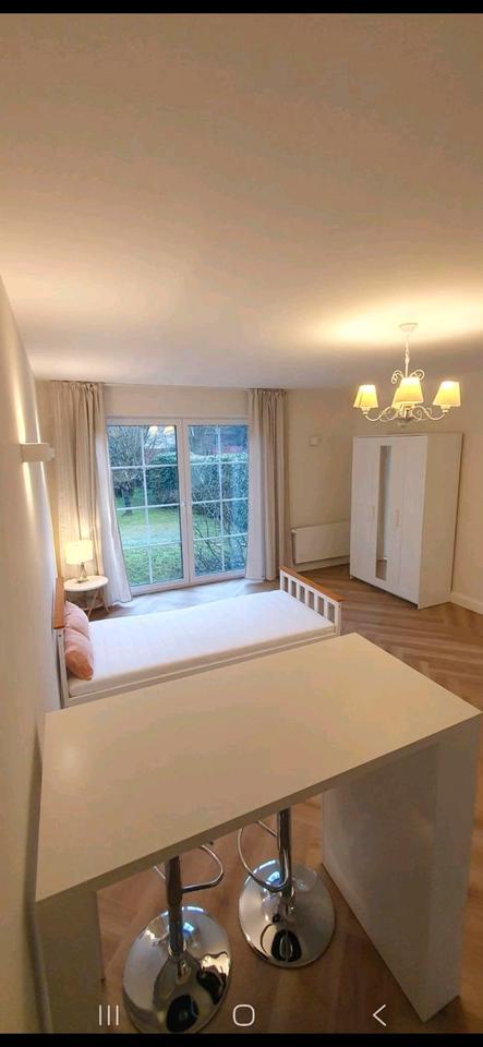 Möblierte Wohnung mit Terrasse in Wiesbaden-Breckenheim