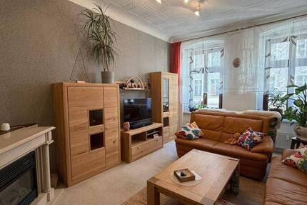 gemütliche 3- RWE mit Einbauküche (möglich) im Zentrum von Görlitz ! 3 zimmer