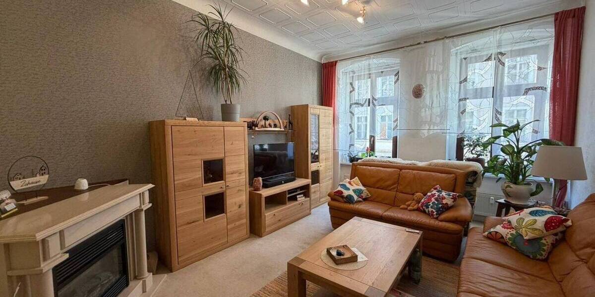 gemütliche 3- RWE mit Einbauküche (möglich) im Zentrum von Görlitz ! 3 zimmer