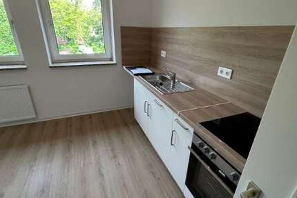 Wohnung Neumünster Innenstadt - 2 Zimmer, 67 m&sup2;, 459&euro; | Angebot:26733562