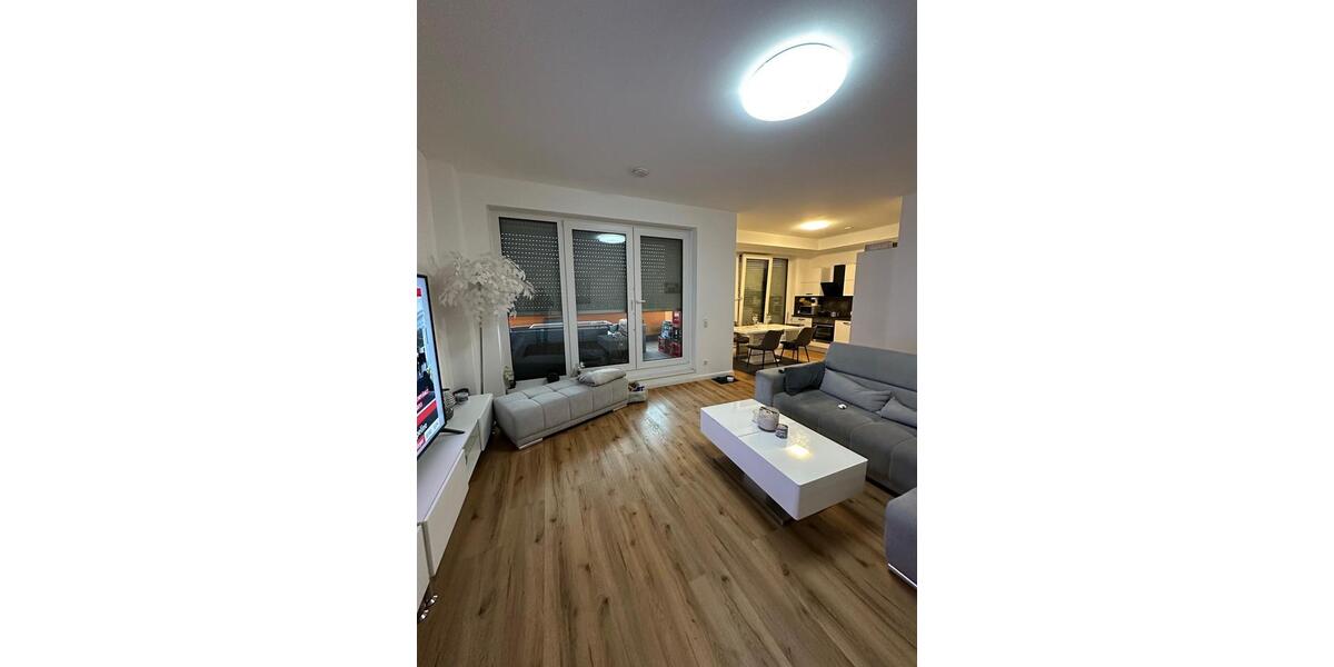 Terrassenwohnung Krefeld - 4 Zimmer, 132 m&sup2;, 1.500&euro; | Angebot:24941232
