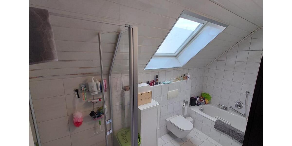 Einfamilienhaus Langquaid - 5 Zimmer, 145 m&sup2;, 1.360&euro; | Angebot:25498242