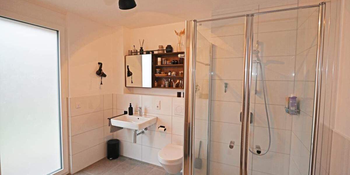 Etagenwohnung Freudenstadt - 4 Zimmer, 152 m&sup2;, 1.520&euro; | Angebot:23937670