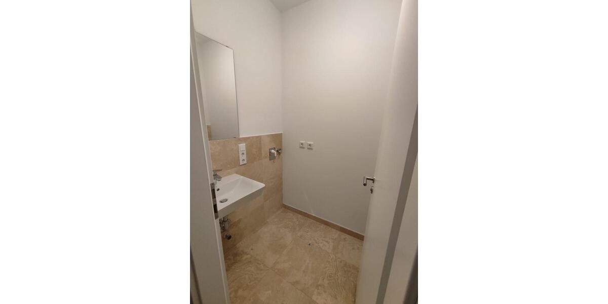 Dachgeschoßwohnung Zossen - 3 Zimmer, 96 m&sup2;, 1.460&euro; | Angebot:26322784