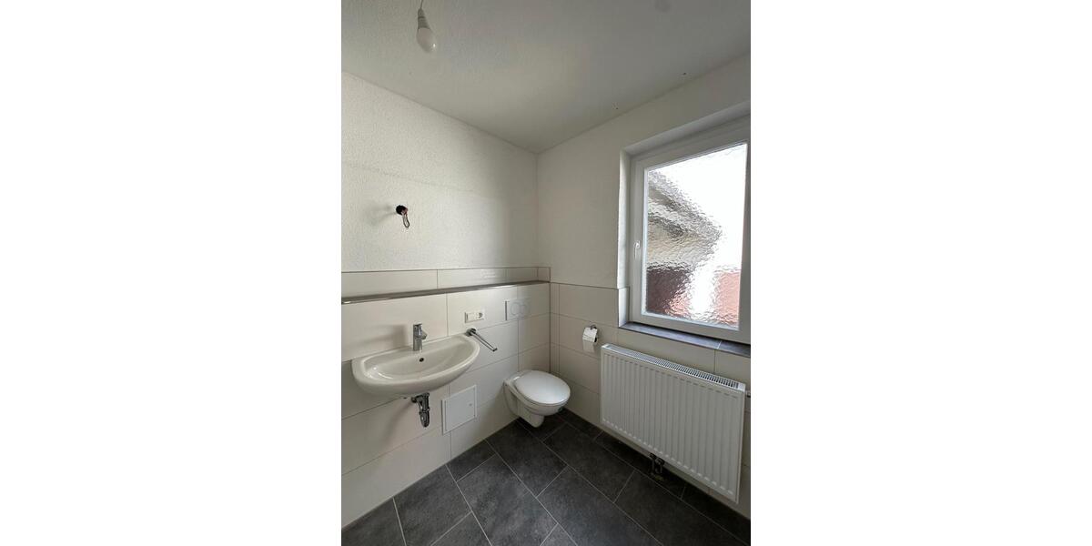 Einfamilienhaus Burladingen - 6 Zimmer, 120 m&sup2;, 1.200&euro; | Angebot:26526991