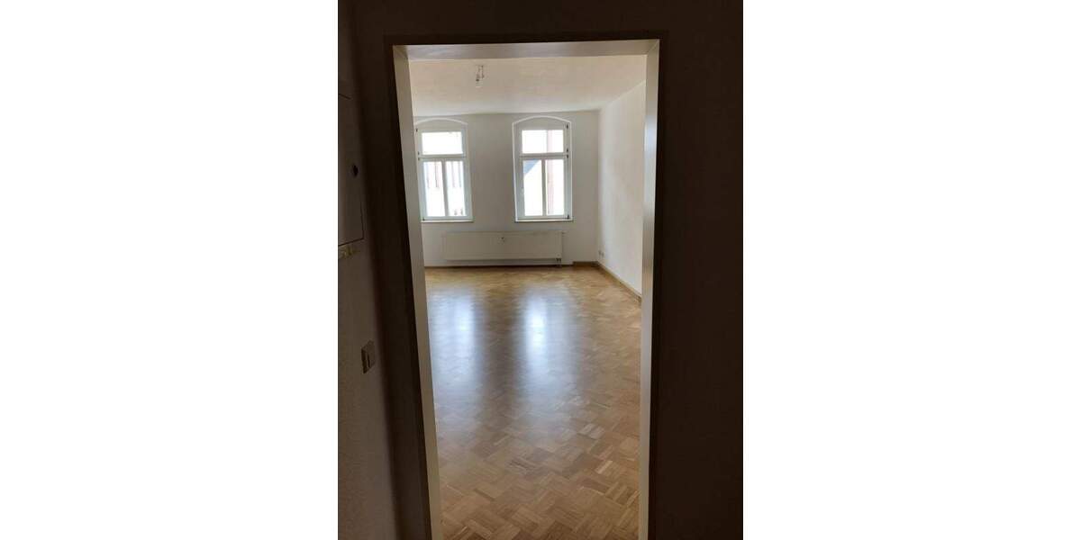Etagenwohnung Mittweida - 2 Zimmer, 66 m&sup2;, 375&euro; | Angebot:24776864
